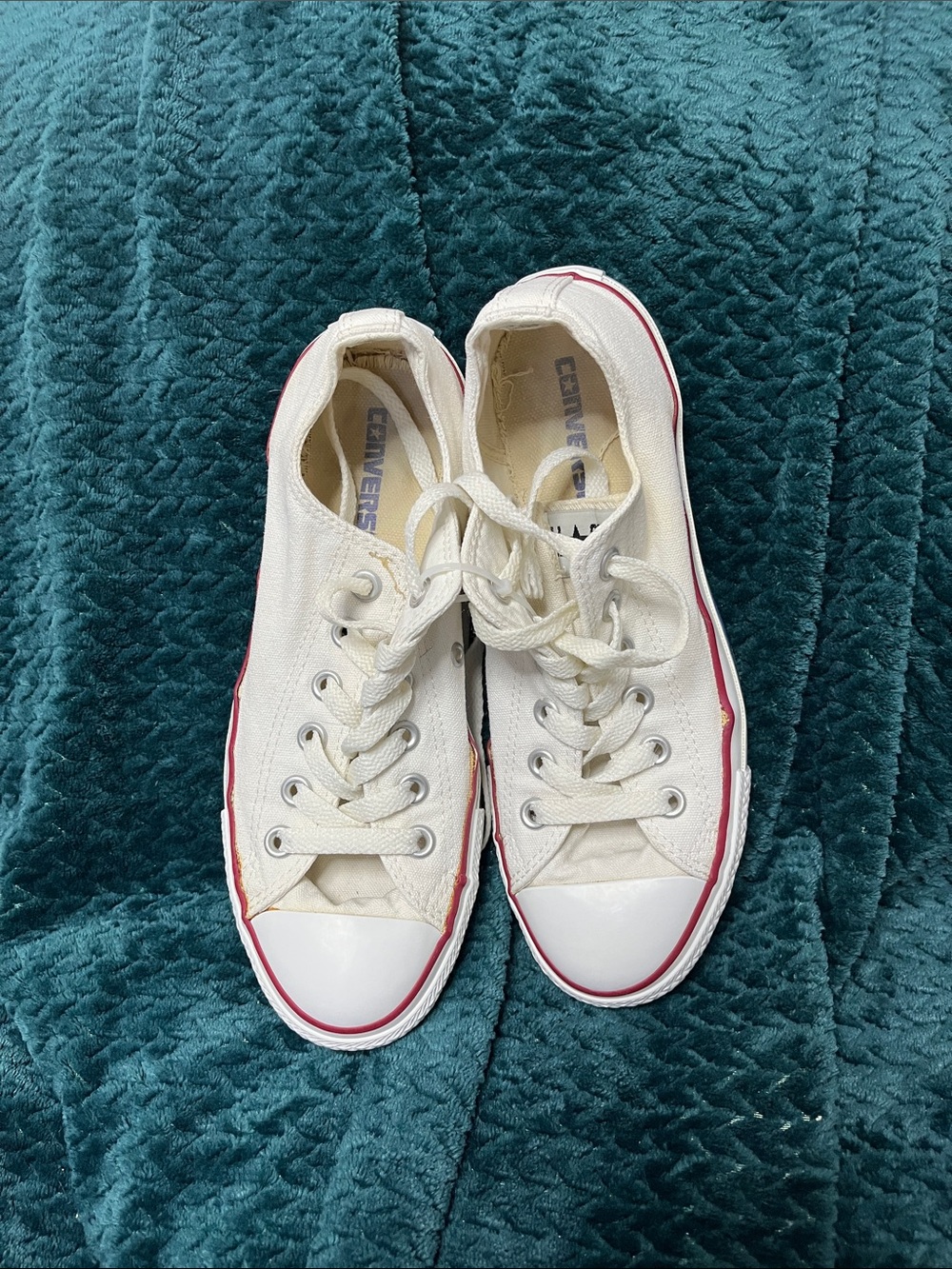 Converse White Canvas Low-Top Sneakers with Red Accent